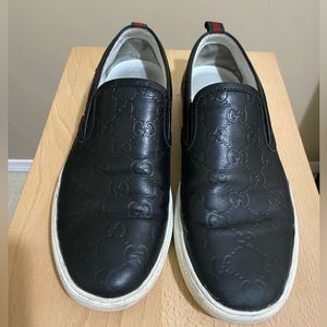Gucci slip-on shoes